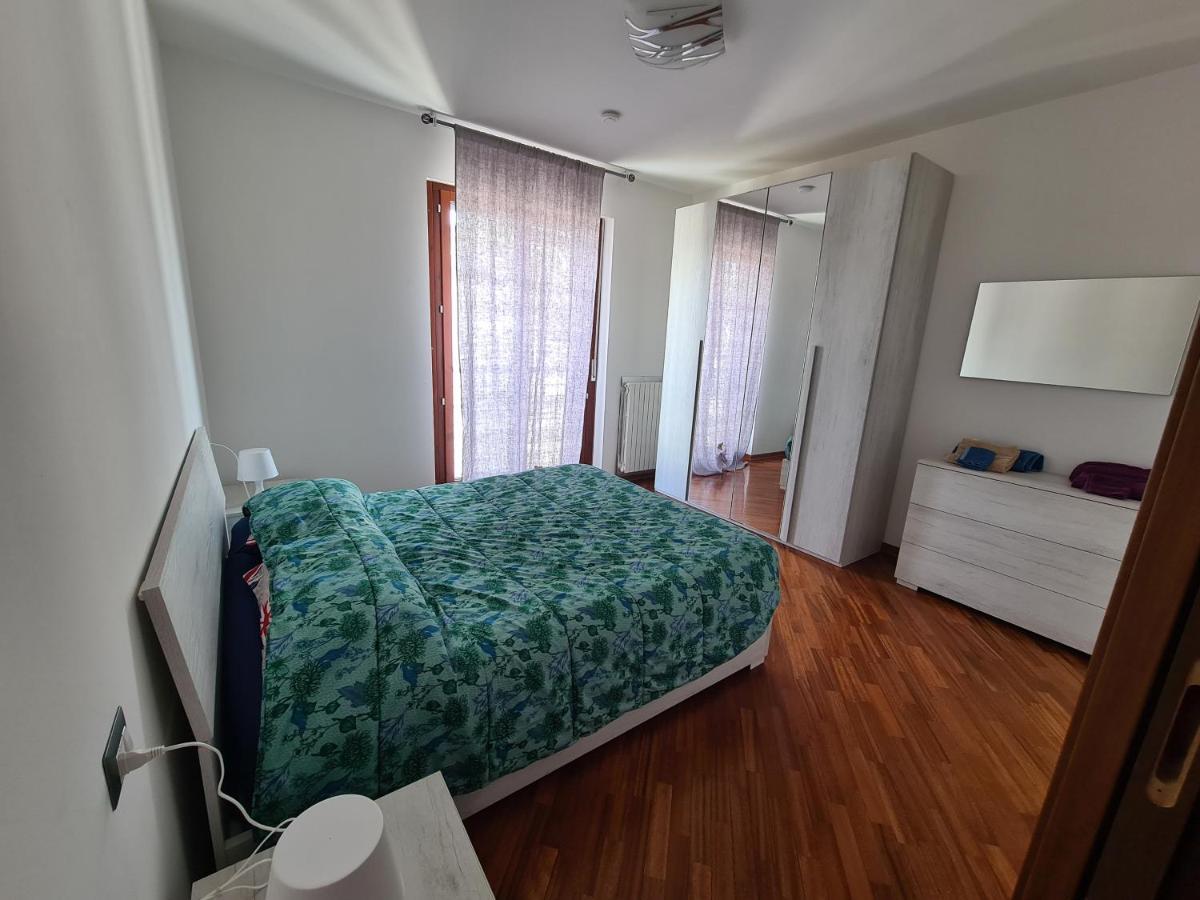 Milano Santa Giulia Business Apartment - Olimpiadi 26 エクステリア 写真